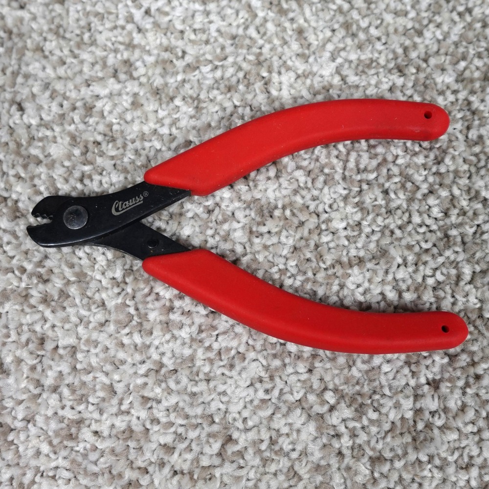 Clauss 20033 Fiber Optic Stripper Red Cushion Grip Three Hole Precision‎ Tool